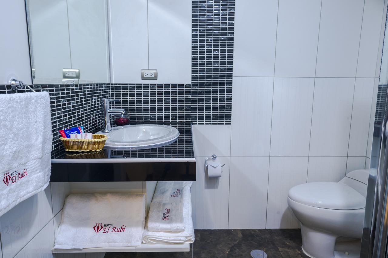 Hotel El Rubi Уарас Экстерьер фото