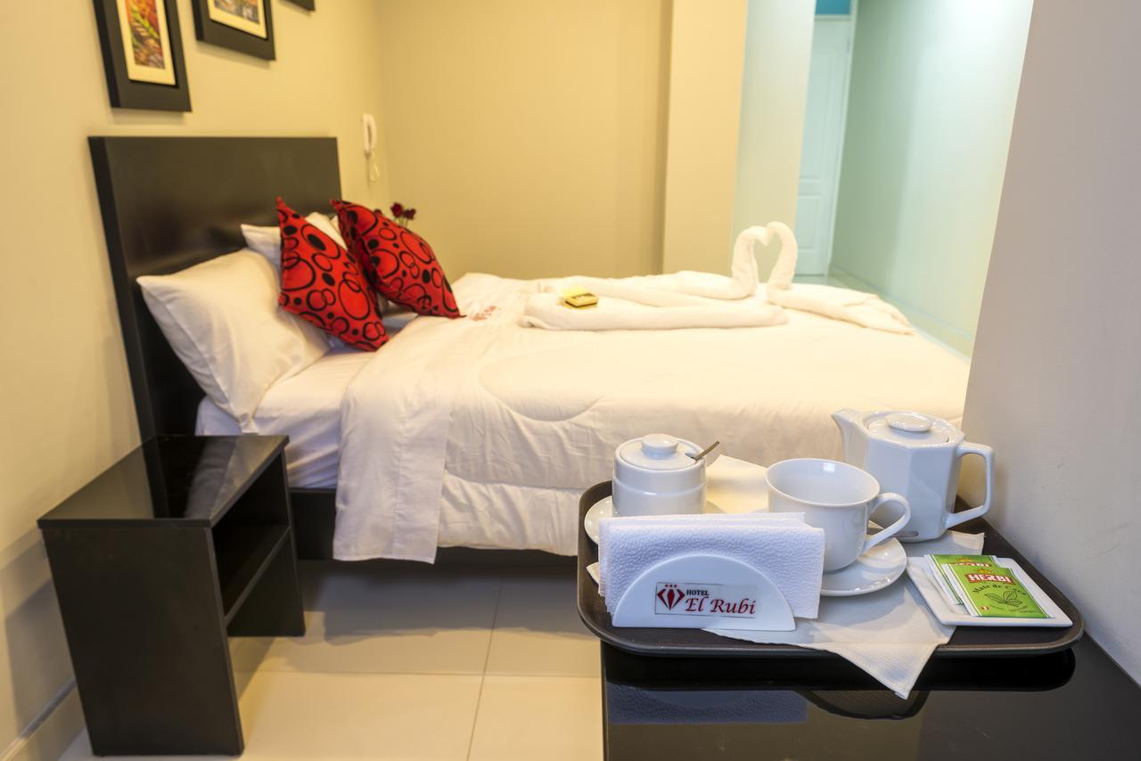 Hotel El Rubi Уарас Экстерьер фото